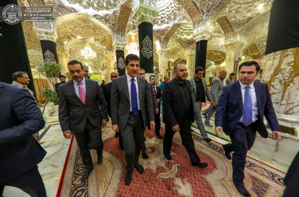 رئيس وزراء إقليم كردستان العراق يتشرّف بزيارة مرقد أمير المؤمنين ( عليه السلام )